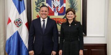 Jean Luis Rodríguez juramentado como ministro de Vivienda Hábitat y Edificaciones ante la vicepresidenta Raquel Peña