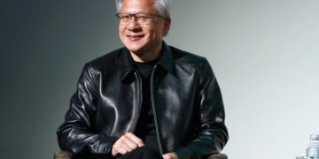 Jensen Huang, CEO de Nvidia, durante un evento público relacionado con tecnología e inteligencia artificial