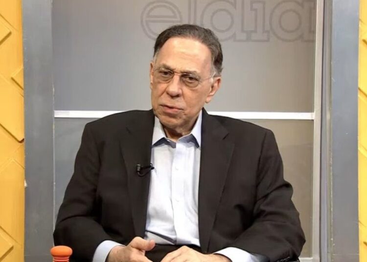 Celso Marranzini, presidente del CUED, durante entrevista sobre apagones y el sistema eléctrico dominicano