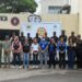 Autoridades dominicanas durante operativo de incautación de botellas de licor clandestino en Yaguate, San Cristóbal