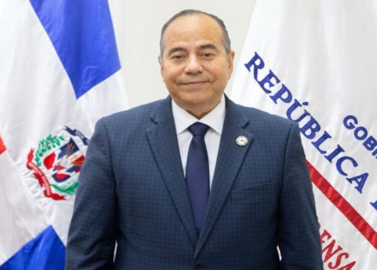 Director de Prensa del Presidente Carlos Alberto Caminero en rueda de prensa en el Palacio Nacional de República Dominicana