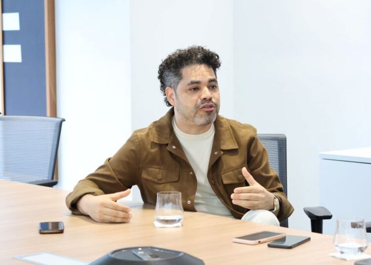 Evelyna Rodríguez y Danilo Reynoso, directores de SmartFilms en República Dominicana, durante conversatorio sobre el crecimiento del festival
