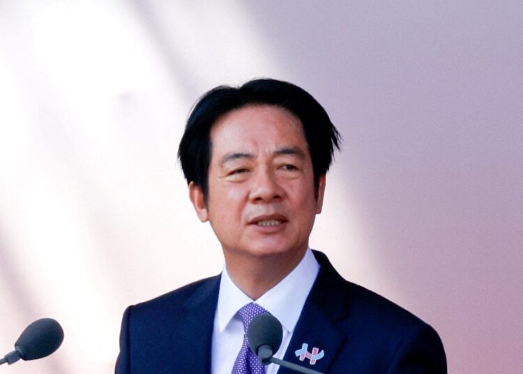 Presidente de Taiwán Lai Ching-te en el podio durante el Foro Ketagalan en Taipéi