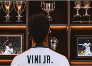 Vinicius Jr. celebra un gol con la camiseta del Real Madrid en el Santiago Bernabéu