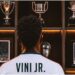 Vinicius Jr. celebra un gol con la camiseta del Real Madrid en el Santiago Bernabéu
