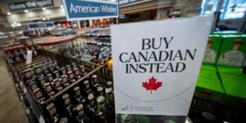 Mark Carney, primer ministro de Canadá, habla sobre los aranceles impuestos por Estados Unidos en medio de la guerra comercial entre ambos países