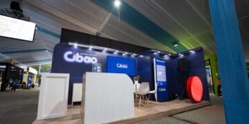 Stand de Asociación Cibao con actividades interactivas de educación financiera en Expo Cibao 2026, Santiago