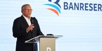 Leonardo Aguilera, presidente ejecutivo de Banreservas, durante almuerzo empresarial en Santo Domingo