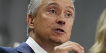 Ministro canadiense de Finanzas François-Philippe Champagne en reunión con ministros de la UE en Dublín