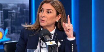 Carolina Mejía, alcaldesa del Distrito Nacional y aspirante presidencial del PRM, durante entrevista sobre primarias 2027