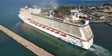 Cuatro cruceros atracados simultáneamente en las terminales Taíno Bay y Amber Cove de Puerto Plata, República Dominicana
