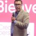 Economista Raúl Hernández expone propuesta de diversificación de fondos de pensiones en evento de AFP Crecer en Santo Domingo