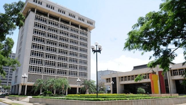 Fachada del Banco Central de la República Dominicana en Santo Domingo