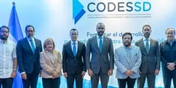 Vicepresidente de El Salvador Félix Ulloa en cóctel del Codessd en el hotel El Embajador, Santo Domingo