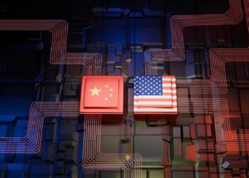 Pantallas de Wall Street mostrando caídas en acciones tecnológicas vinculadas a inteligencia artificial