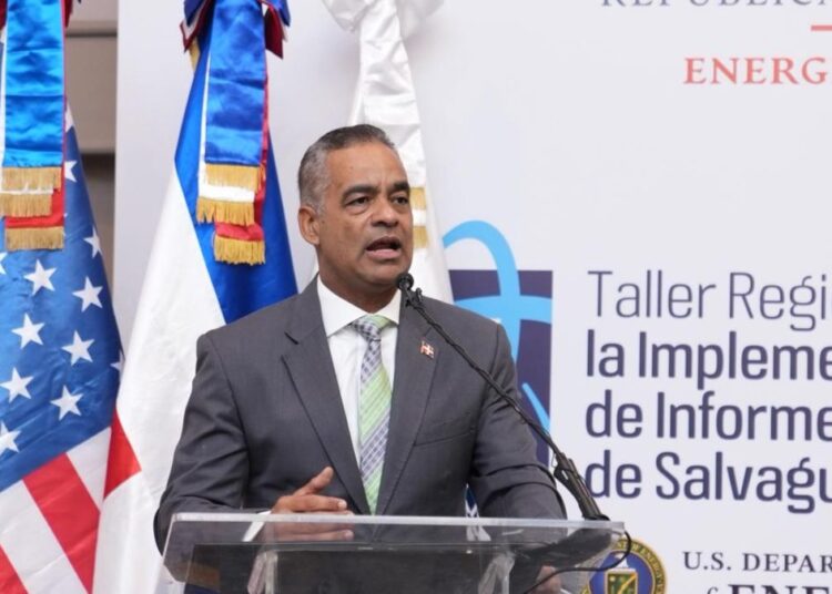 Ministro Joel Santos durante taller regional sobre energía nuclear en República Dominicana con delegaciones de América Latina y funcionarios de EE.UU.