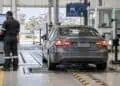 Director del INTRANT y representantes de ACOFAVE en reunión sobre la Inspección Técnica Vehicular en Santo Domingo