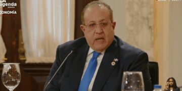 Ministro Magín Díaz habla sobre crecimiento económico e inversión pública de República Dominicana en 2026