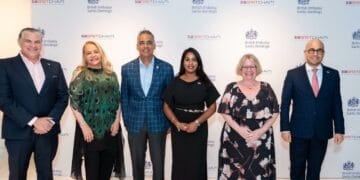 Representantes dominicanos y británicos durante evento empresarial en Londres para promover inversión en República Dominicana