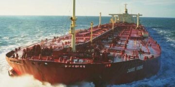 Traders de petróleo reunidos en la Conferencia de Petróleo Asia-Pacífico APPEC en Singapur