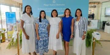 Feria inmobiliaria Expo Invierte Construye Vive en Playa Nueva Romana con visitantes e inversionistas