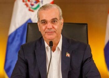 Presidente Luis Abinader presenta plan de polos de desarrollo regional en Santiago junto al ministro José Ignacio Paliza