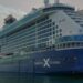 Crucero atracado en el puerto de Puerto Plata, República Dominicana, con turistas desembarcando