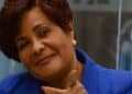 Josefa Castillo Rodríguez hablando ante militantes del PRM en Boca Chica durante acto político