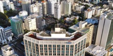 Complejo Acrópolis Business Mall en el sector Piantini del Distrito Nacional, activo subyacente del fideicomiso Acrópolis 02-FU