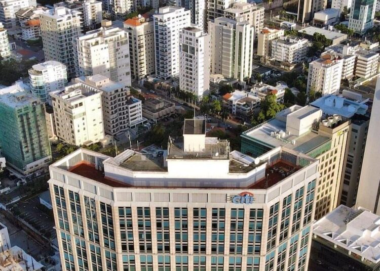 Complejo Acrópolis Business Mall en el sector Piantini del Distrito Nacional, activo subyacente del fideicomiso Acrópolis 02-FU