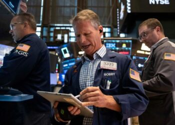 Pantalla del índice Dow Jones en caída en la Bolsa de Nueva York el 4 de septiembre de 2026