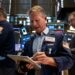 Pantalla del índice Dow Jones en caída en la Bolsa de Nueva York el 4 de septiembre de 2026