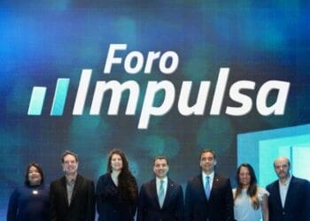 Empresarios y emprendedores reunidos en el Foro Empresarial Impulsa del Banco Popular en el Hotel El Embajador, Santo Domingo