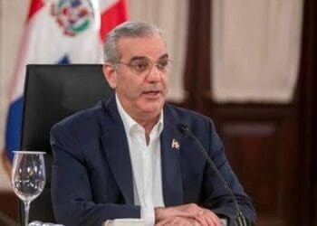 Presidente Luis Abinader durante La Agenda Semanal hablando sobre precios de combustibles y la guerra con Irán