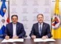 Representantes de APAP y la Pucmm en el lanzamiento del proyecto Colmado Inteligente para modernizar pequeños comercios dominicanos