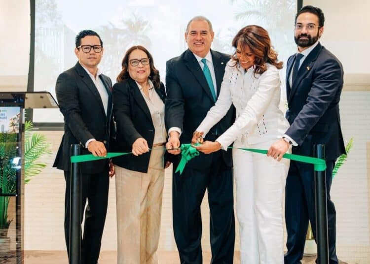 Inauguración de la Feria Inmobiliaria Dominicana 2026 en el hotel Canopy by Hilton Madrid Castellana, organizada por Banco BHD y Arenal Inmobiliaria