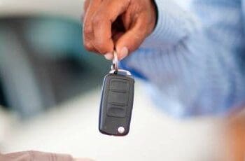 Concesionario de vehículos en República Dominicana bajo supervisión antilavado de la DGII