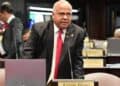 Diputados perremeístas Alfredo Pacheco y Ramón Bueno durante sesión en la Cámara de Diputados de República Dominicana