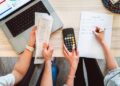 Guía de finanzas personales del Banco Central de la República Dominicana con tabla de presupuesto mensual familiar