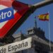 Sede del Banco de España en Madrid y logo del Banco Central de Venezuela durante reuniones del FMI en Bangkok