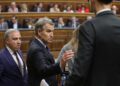 Hemiciclo del Congreso de los Diputados de España durante una sesión de votación sobre decretos de vivienda