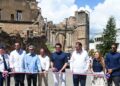Ministro David Collado en la entrega de calles rehabilitadas en Ciudad Colonial Santo Domingo