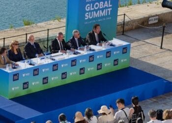Gloria Guevara, presidenta del WTTC, durante la 26ª Cumbre Mundial de Viajes y Turismo celebrada en Malta