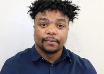 Sede del ICE en Nueva York durante operativo de arresto por fraude electoral contra ciudadano dominicano