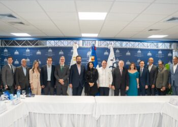 Mario Pujols, vicepresidente ejecutivo de la AIRD, en reunión del Consejo Interinstitucional Público-Privado contra el comercio ilícito