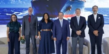 Representantes del sector naviero y portuario dominicano reunidos en el foro Visión Marítima 2026 en Santo Domingo