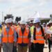 Supervisión de trabajos de construcción del muelle de la nueva terminal del Puerto de Manzanillo con pilotes metálicos hincados sobre el mar