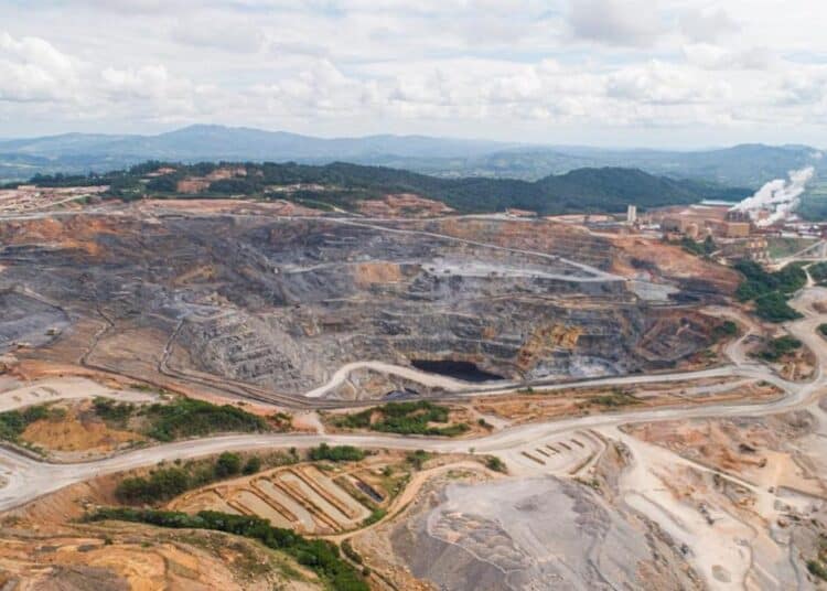 Ministro de Energía y Minas Joel Santos anuncia cifras de exportaciones de oro de República Dominicana en 2026