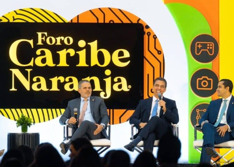 Francisco Ramírez, vicepresidente del Banco Popular, habla sobre inteligencia artificial en el Foro Caribe Naranja 2026