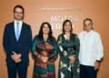 Presentación de las tarjetas de crédito Visa Gold y Platinum de Motor Crédito en Santo Domingo
